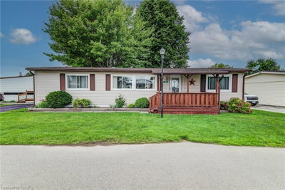 63 Fairview Crescent