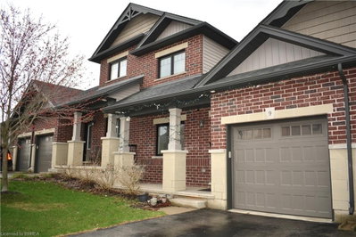 9 - 1 Chamberlain Avenue