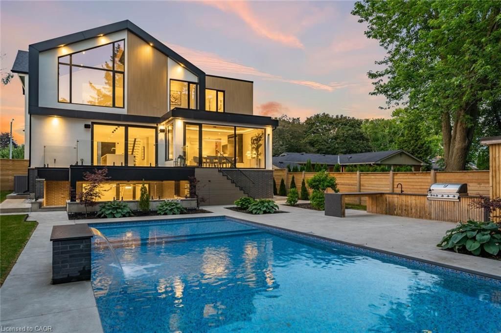 298 Strathcona Drive, Burlington, view 25