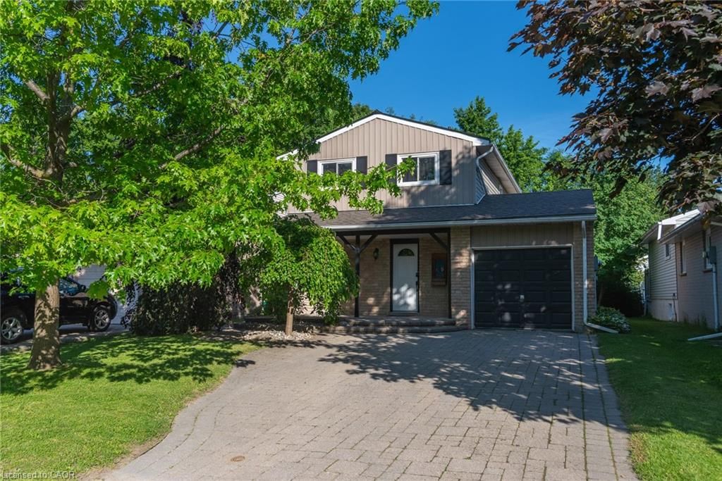 Single Family Residence for sale at 162 Parkside Drive, Fergus, ON, N1M 3E8 - Fergus - MLS: 40844047