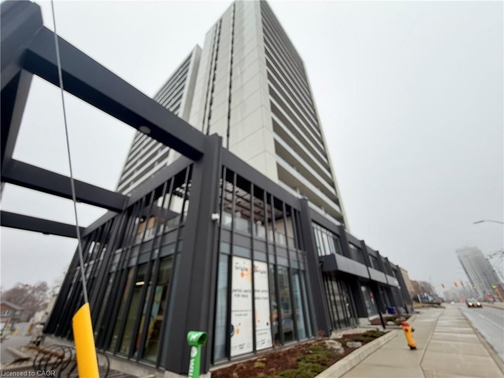 301-741 King Street, Kitchener, view 4