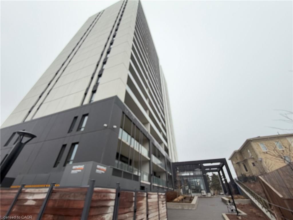 301-741 King Street, Kitchener, view 5