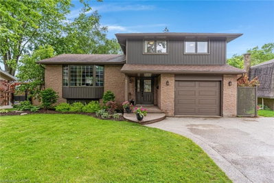 7 Blue Heron Court