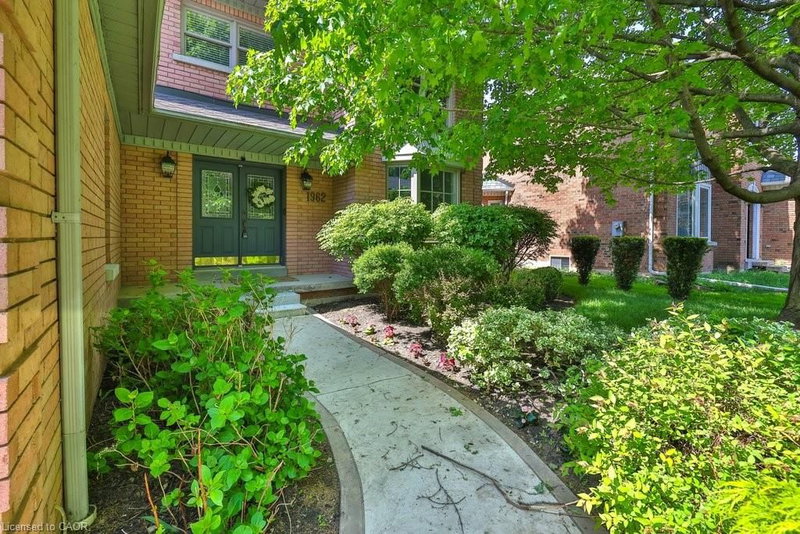 1962 Calgary Court