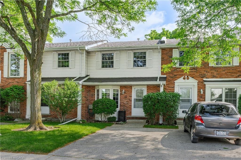 Row/Townhouse sold at 17-129 Victoria Road, Guelph, ON, N1E 6V3 - Grange Road - MLS: 40844495