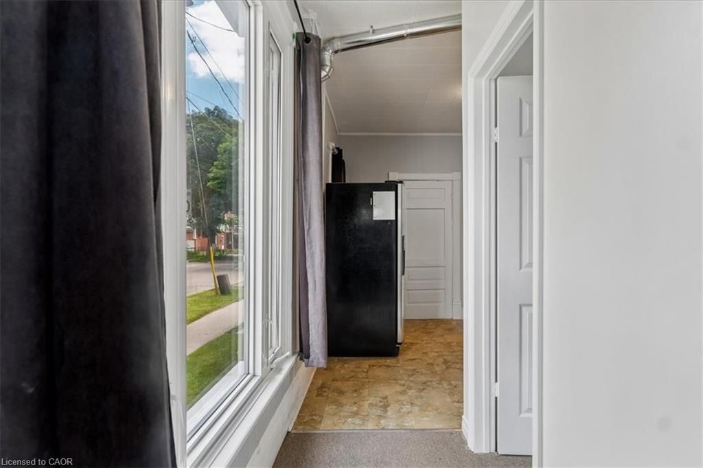 Main - 74 Erie Avenue, Brantford 4