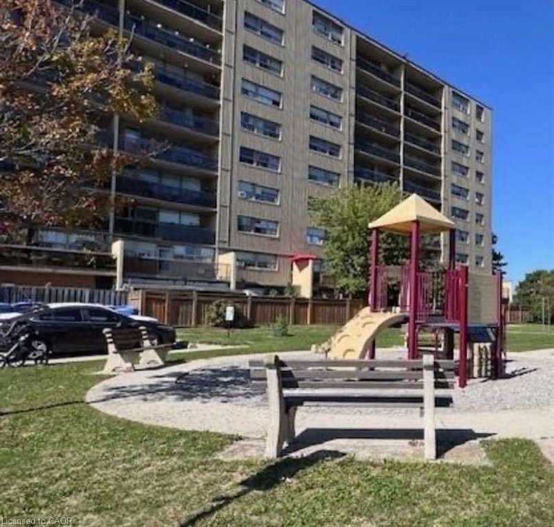 407 - 15 Albright Road
