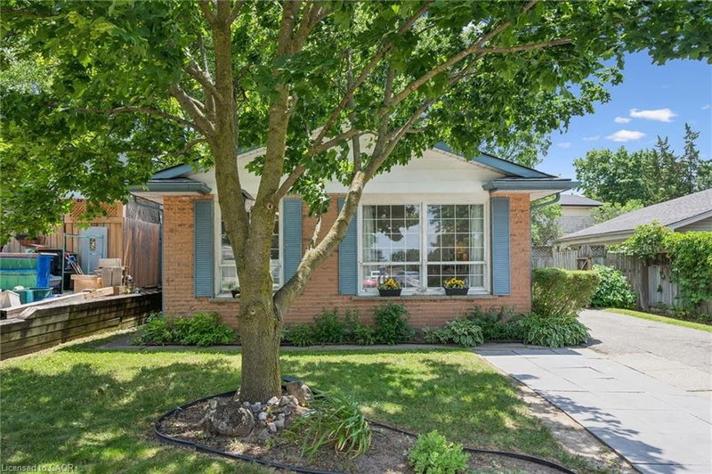39 Shea Crescent