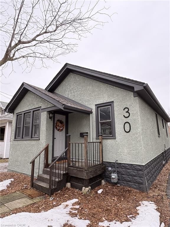 30 Eastchester Avenue, St. Catharines, Ontario