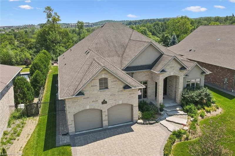 596 Regal Place, Waterloo, Ontario