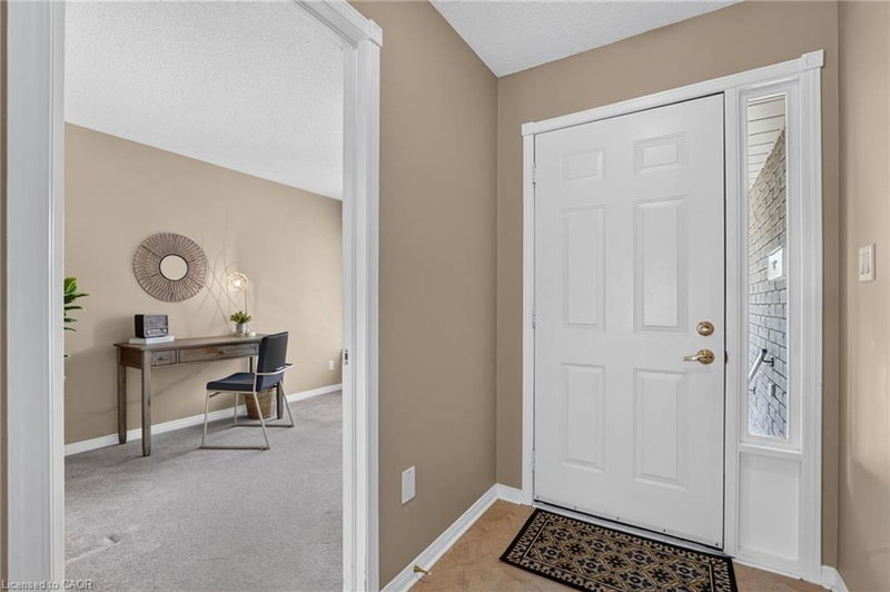 11 Garden Drive photo 5