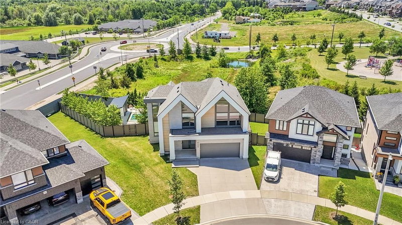 920 Thomas Pedder Court