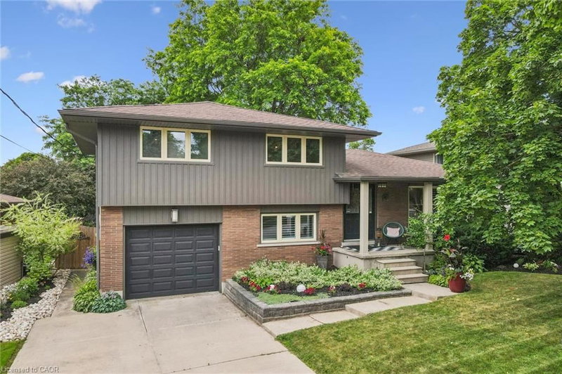 85 Tanglewood Avenue