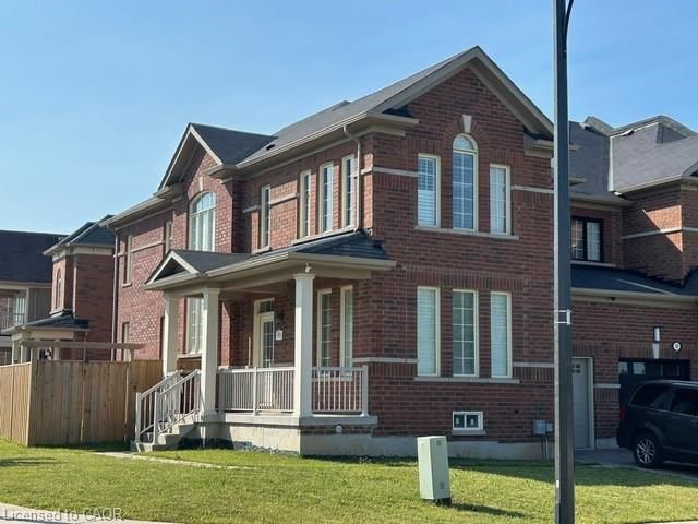 57 Macbean Crescent