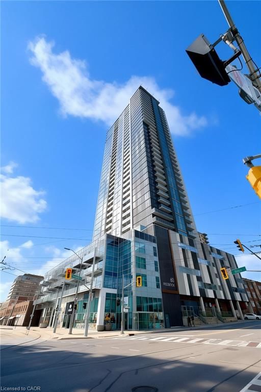 1401 - 60 Frederick Street