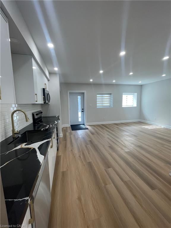 4 - 5 South Drive