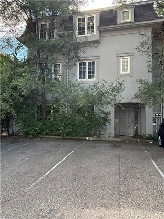 6 - 124 King Street N