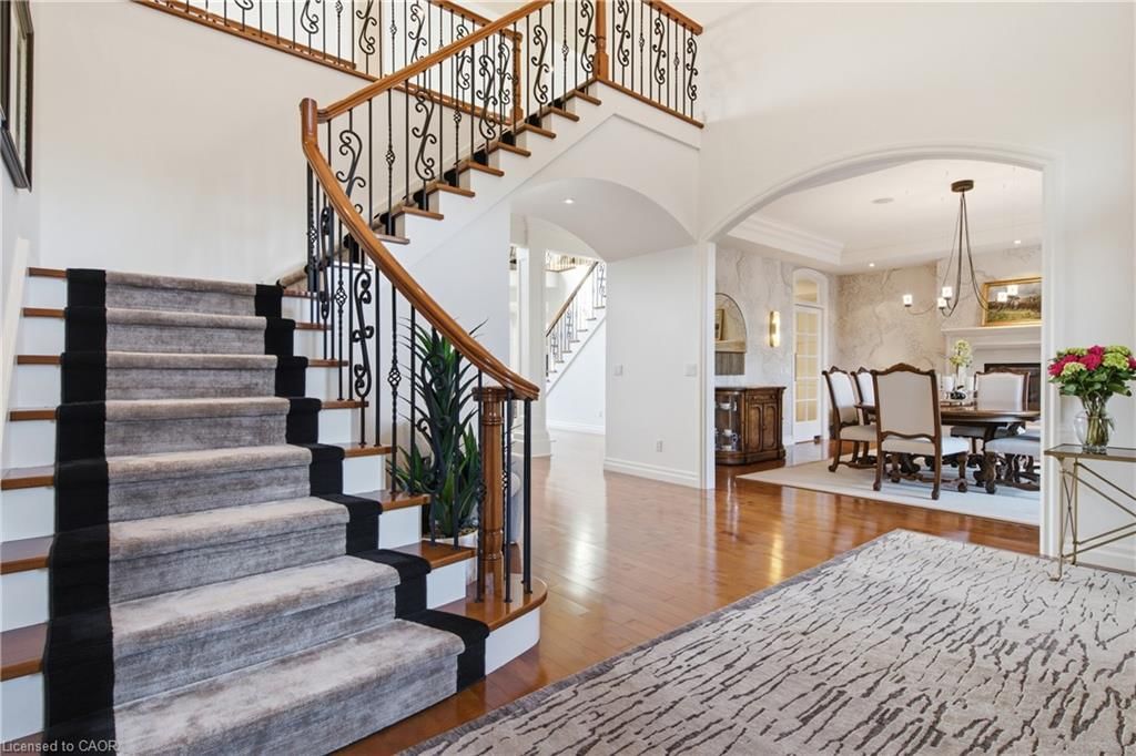 28 Deer Ridge Crescent, Kitchener, view 19