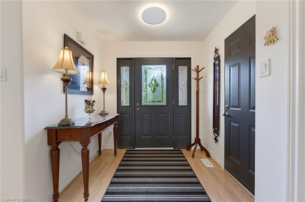 74 Court Drive — photo 3