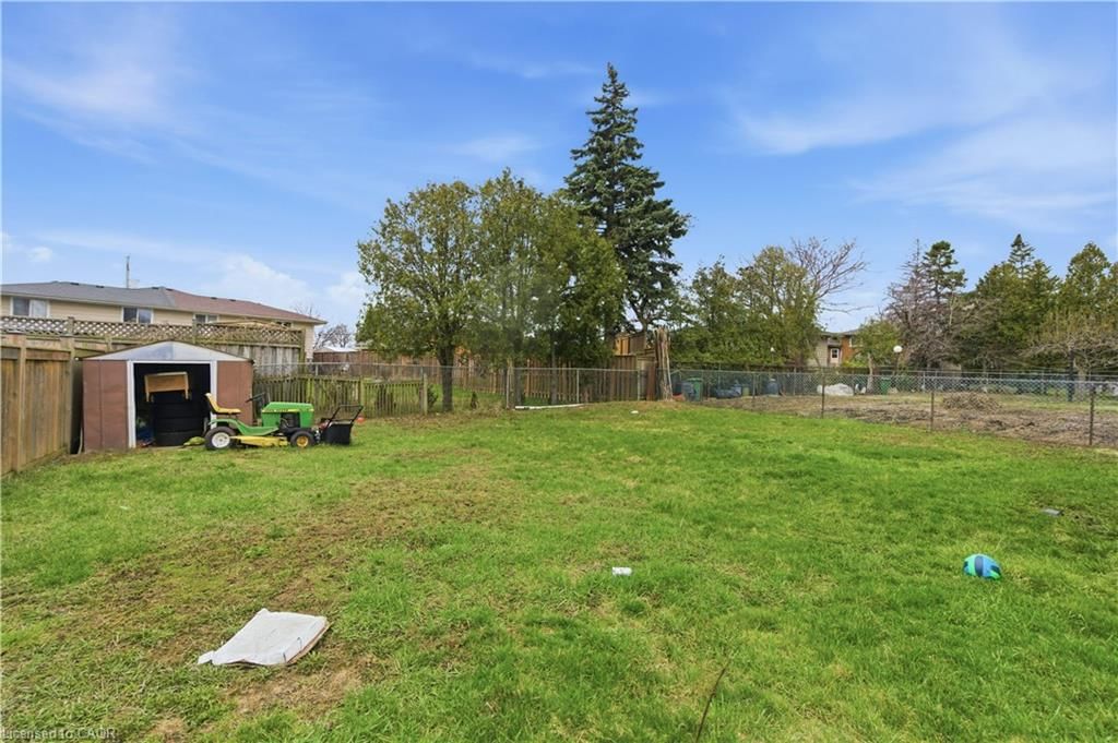916 Stone Church Road, Hamilton, view 29
