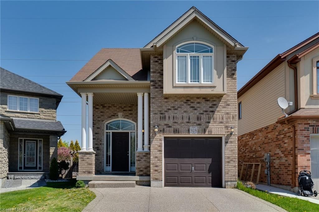 Single Family Residence for sale at 928 Dunblane Court, Kitchener, ON, N2R 1W9 - Huron Park - MLS: 40845844