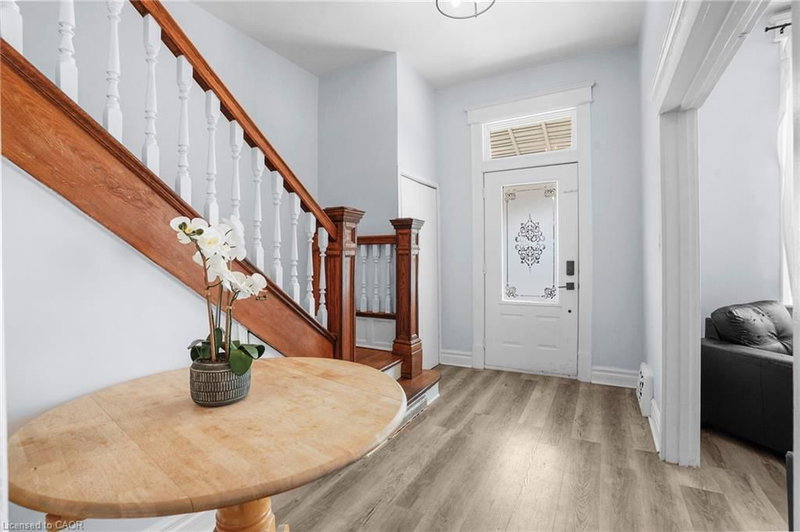 11 Wright Avenue