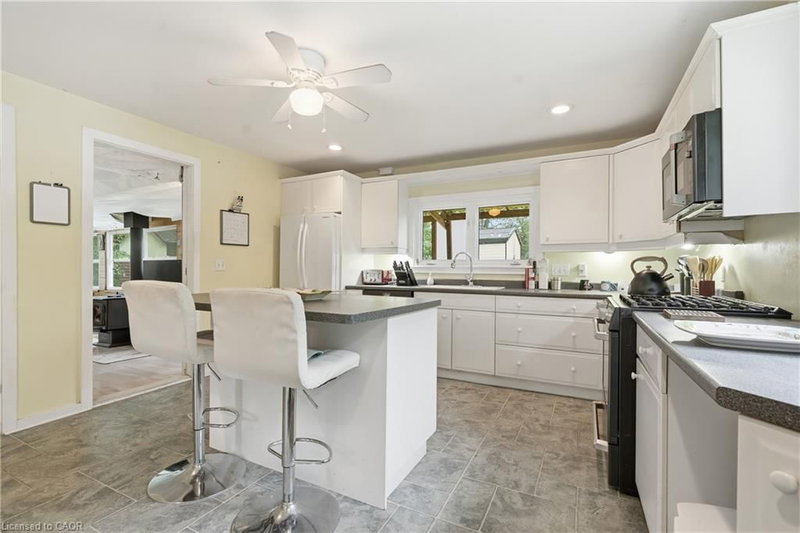 633 Point Abino Road S photo 5
