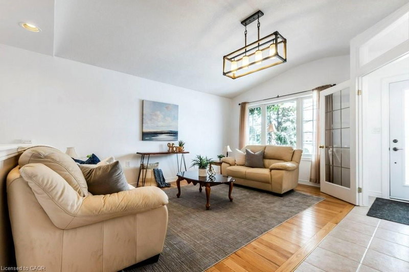 62 Spadara Drive photo 5