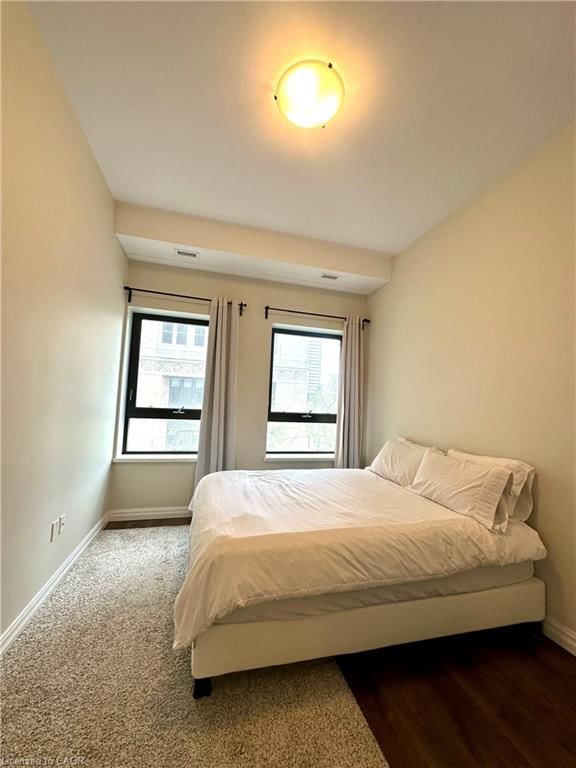 306 - 112 King Street E 4