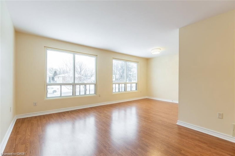 16 Garrow Drive