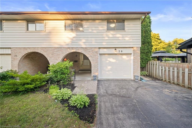 20 Highcroft Court