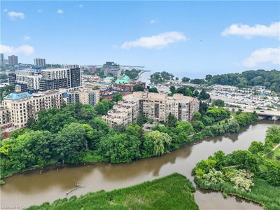 407 - 2511 Lakeshore Road W