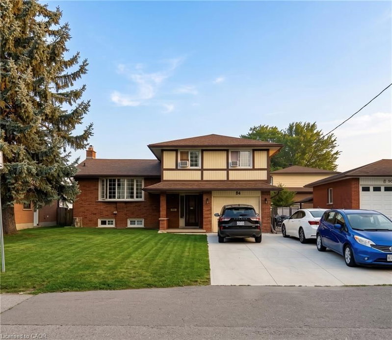84 Amherst Drive, Kitchener, Ontario