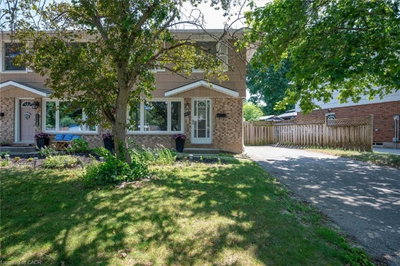 165 Selkirk Drive
