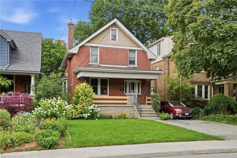 24 Cliff Avenue