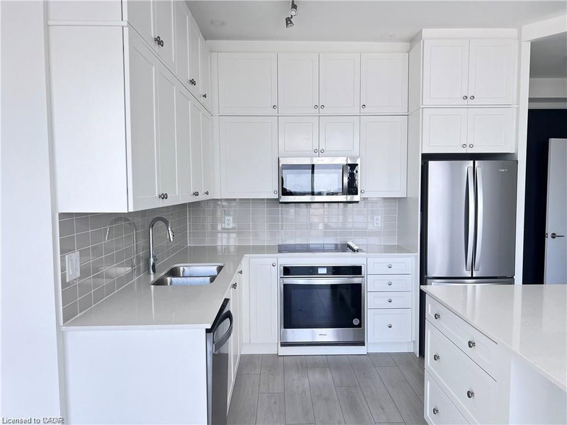 2510 - 55 Duke Street W
