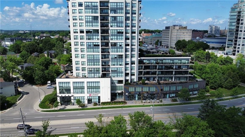 101 - 150 Wellington Street E