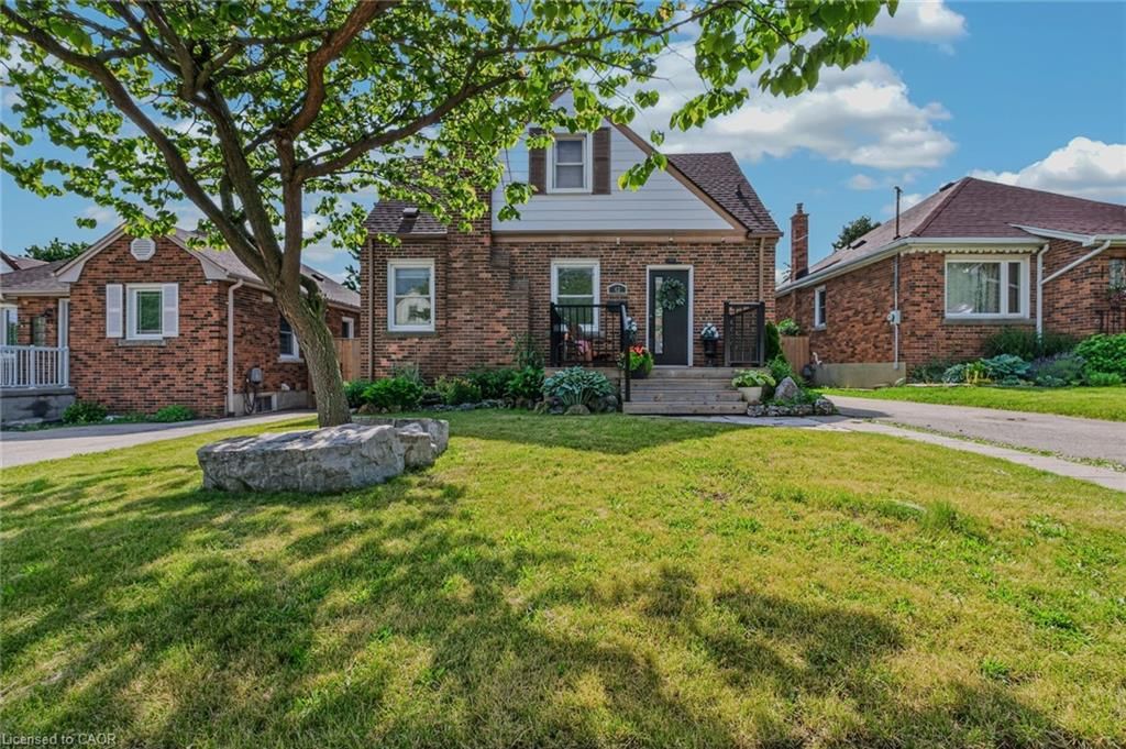 Single Family Residence for sale at 43 Woodbridge Road, Hamilton, ON, L8K 3C8 - Rosedale - MLS: 40846441