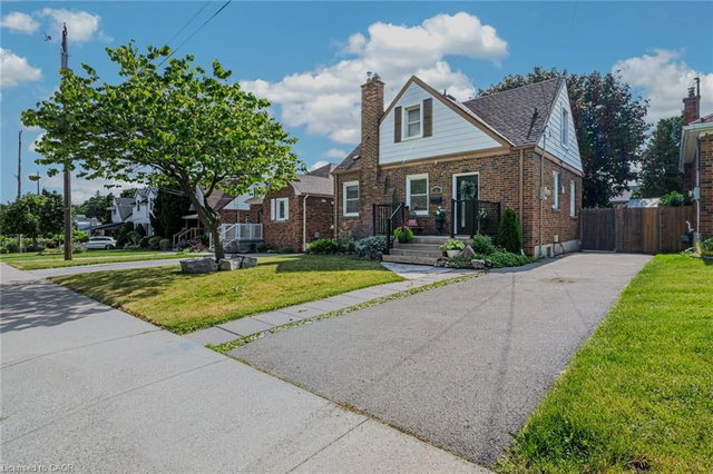 43 Woodbridge Road