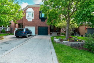 46 Harnesworth Crescent