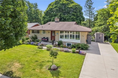 98 Stonybrook Drive