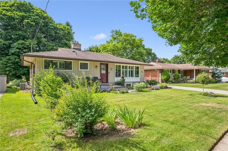 98 Stonybrook Drive
