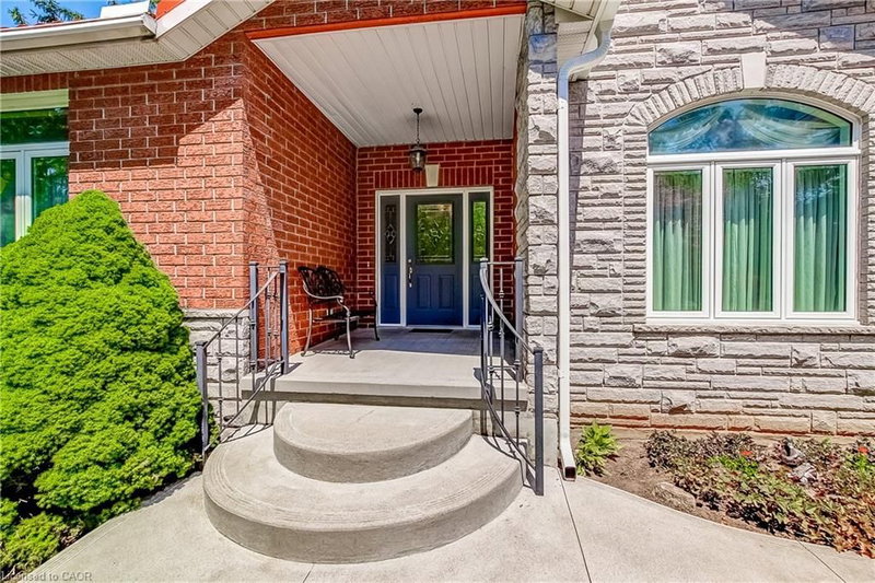 393 Henderson Road