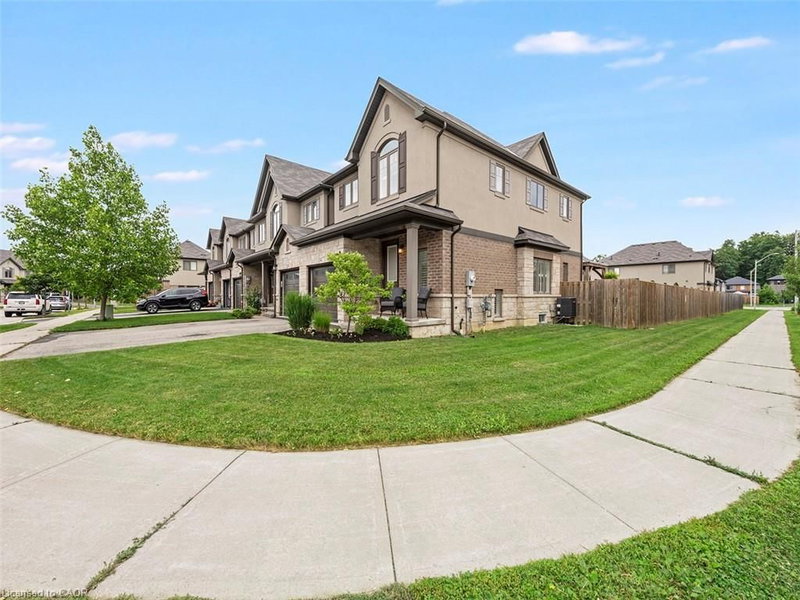 34 Dodman Crescent