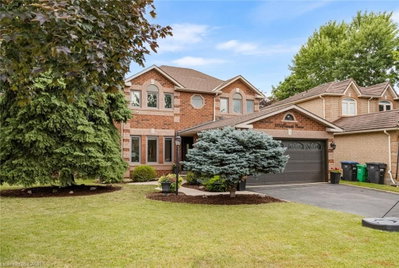 3879 Periwinkle Crescent