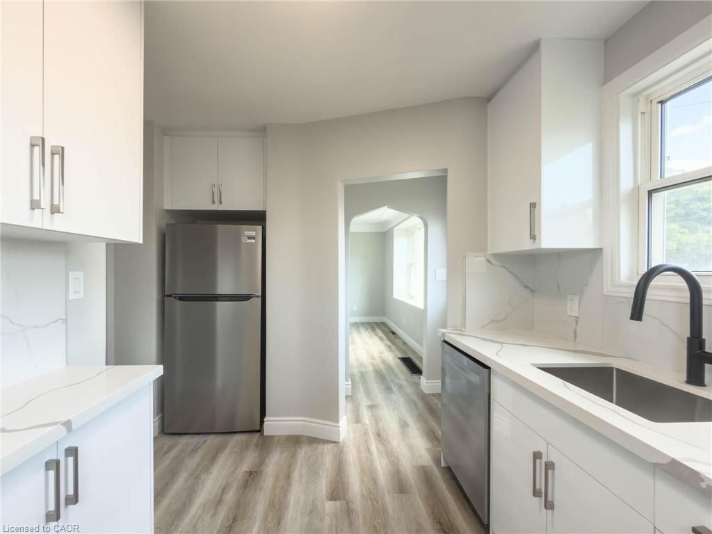 20 Patricia Place, Hamilton, view 15