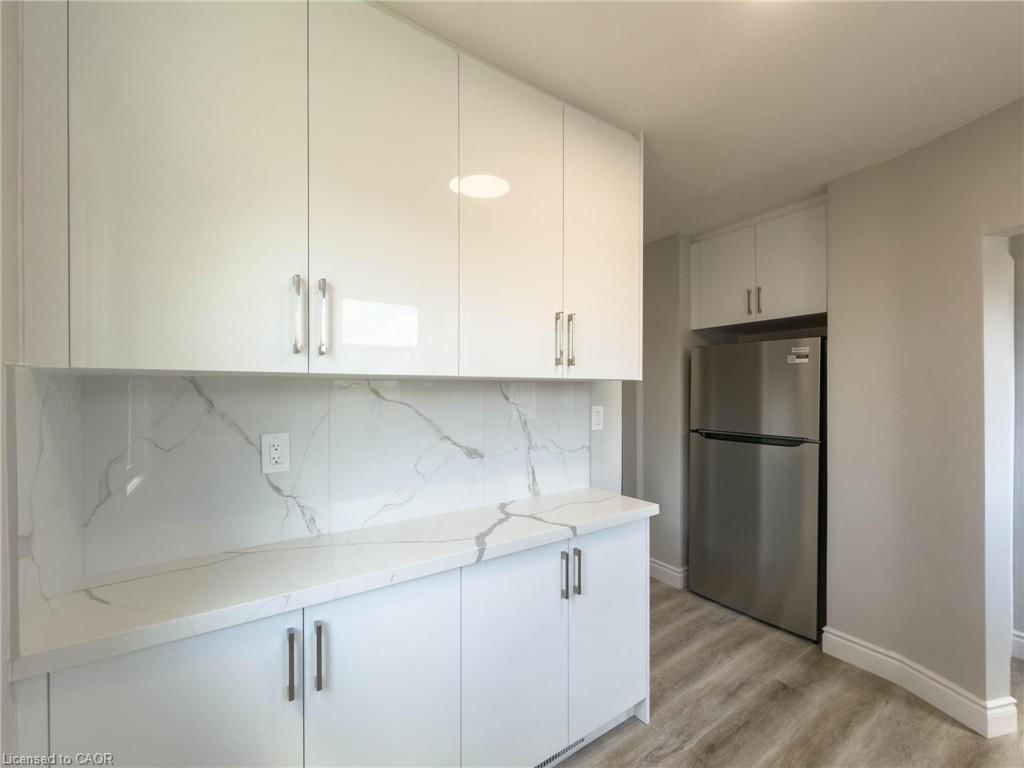 20 Patricia Place, Hamilton, view 17