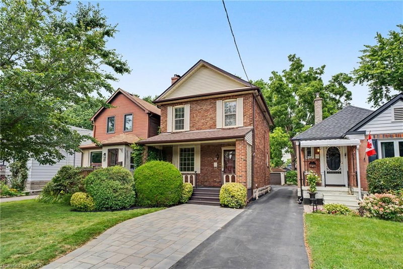 18 Elma Street