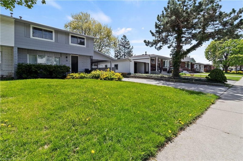 LOWER - 61 Goldfinch Road