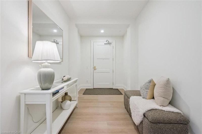 314 - 6523 Wellington 7 Road